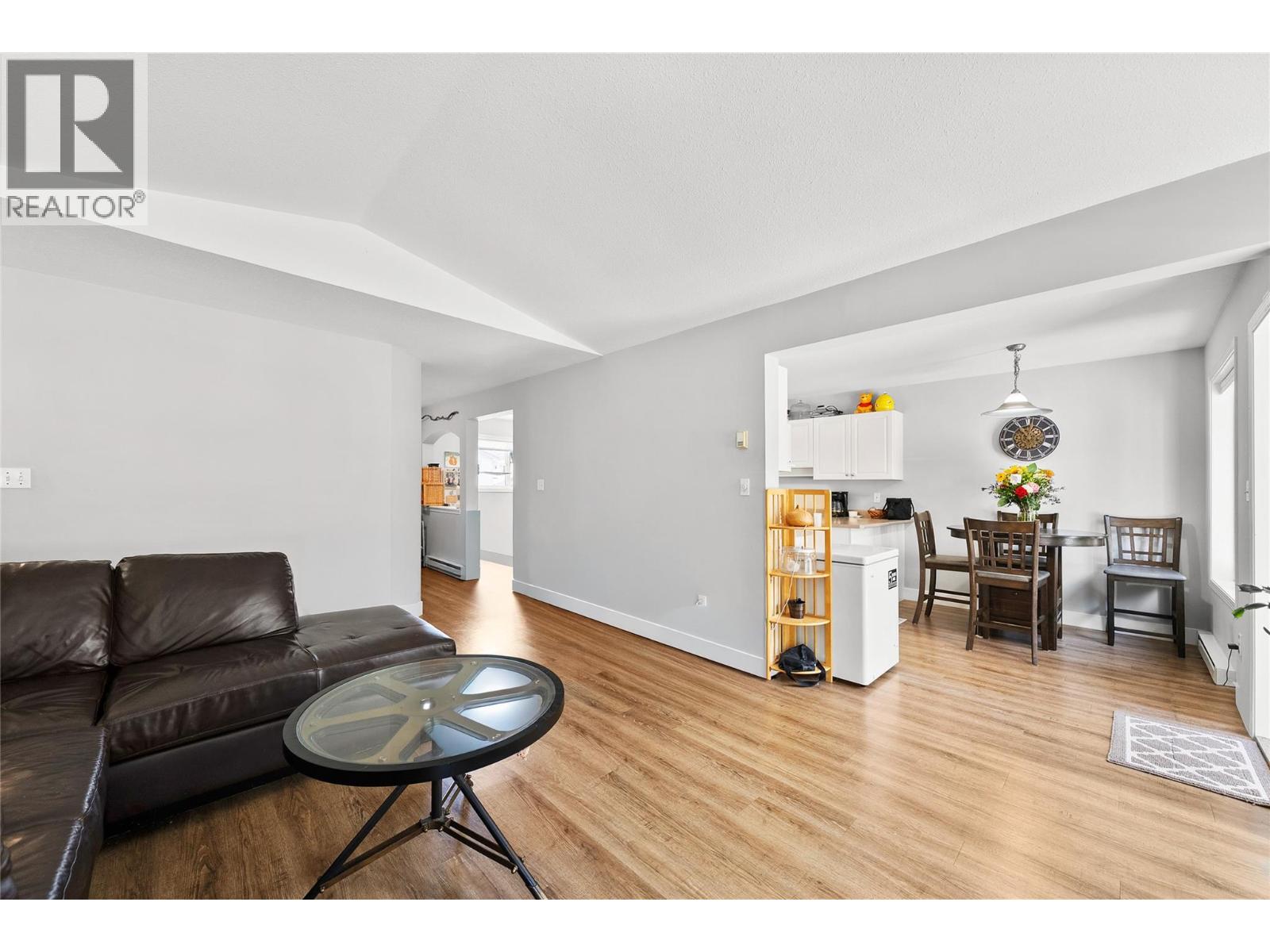 #32 171 17 Street SE - 17