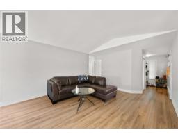 171 17 Street Se Unit# 32, Salmon Arm, BC V1E1P8 Photo 16