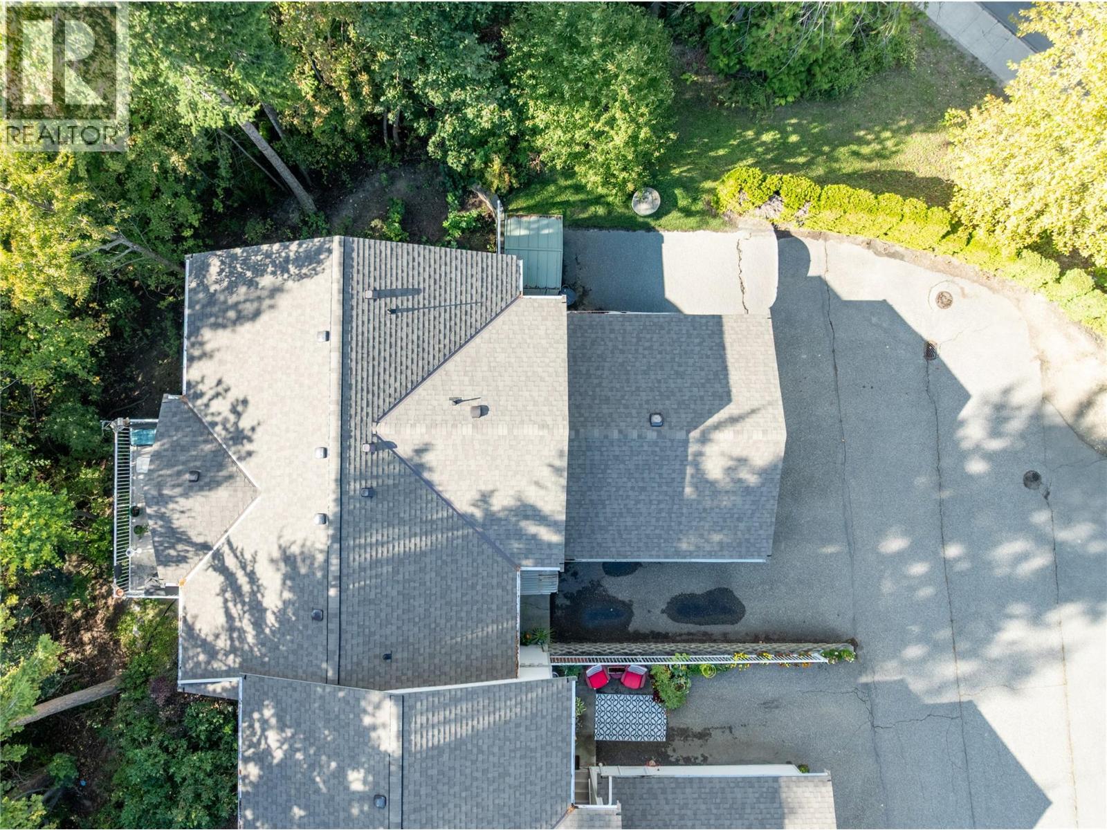 #32 171 17 Street SE - 2