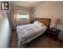 Bedroom - 255 Cambie Road, Kelowna, BC V1X3H9 Photo 11