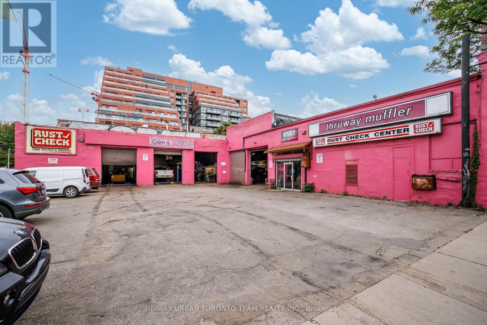 475/477 KING STREET E, Toronto (Moss Park) — photo 2