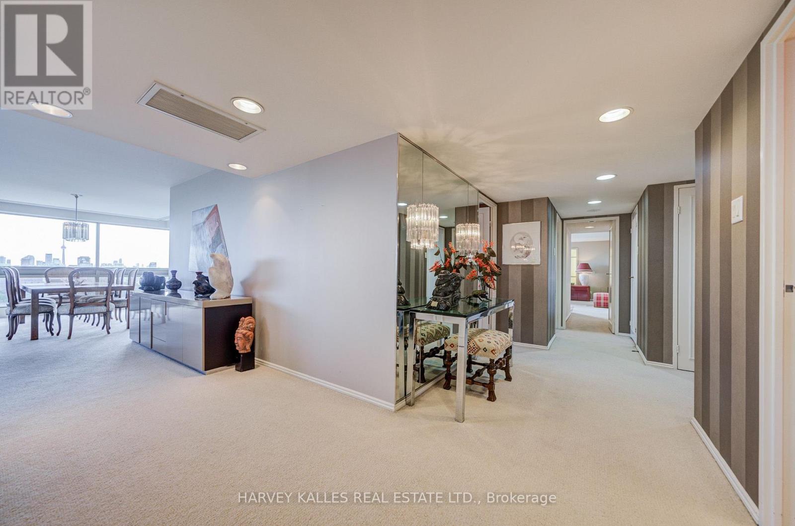 1605 - 63 ST. CLAIR AVENUE W, Toronto (Yonge-St. Clair) — photo 6