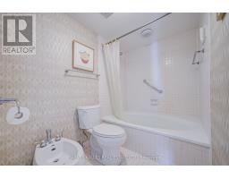 1605 - 63 St. Clair Avenue W, Toronto, ON M4V2Y9 Photo 32