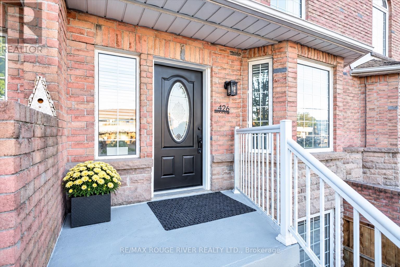 426 BROCK STREET N, Whitby (Downtown Whitby)