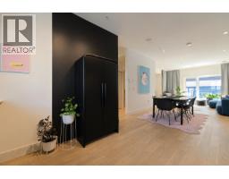 24 632 E 3rd Street, North Vancouver, BC V7L0J1 Photo 19