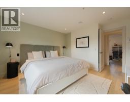 24 632 E 3rd Street, North Vancouver, BC V7L0J1 Photo 22