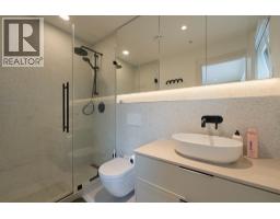 24 632 E 3rd Street, North Vancouver, BC V7L0J1 Photo 24
