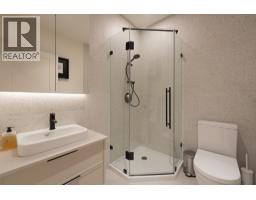 24 632 E 3rd Street, North Vancouver, BC V7L0J1 Photo 30
