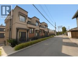 24 632 E 3rd Street, North Vancouver, BC V7L0J1 Photo 38