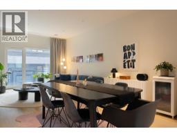 24 632 E 3rd Street, North Vancouver, BC V7L0J1 Photo 9