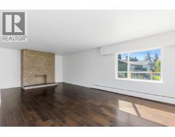 1990 Diamond Road, Squamish, BC V0N1T0 Photo 13