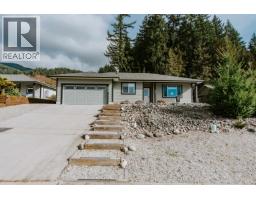 6222 Sitka Road, Sechelt, BC V7Z0L3 Photo 16