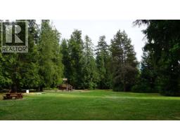 6222 Sitka Road, Sechelt, BC V7Z0L3 Photo 21