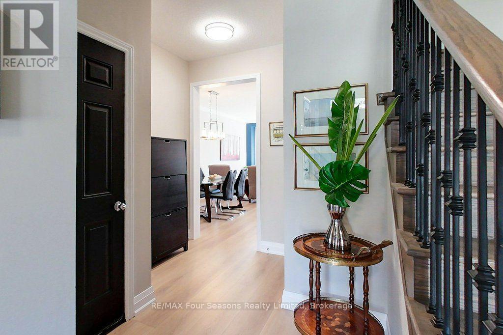 24 BARFOOT STREET, Collingwood — photo 5