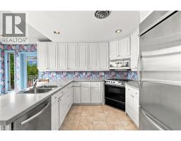 26 Leslie Drive, Hamilton, ON L8G2R1 Photo 14