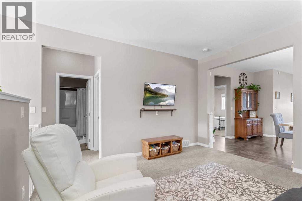 20 Radcliff Way, Sylvan Lake, Alberta, T4S0K1, Sylvan Lake, Alberta — photo 4 of 5