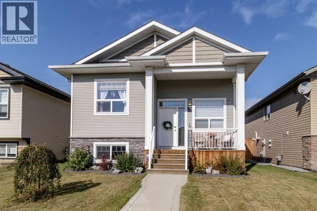 20 Radcliff Way, Sylvan Lake, Alberta, T4S0K1