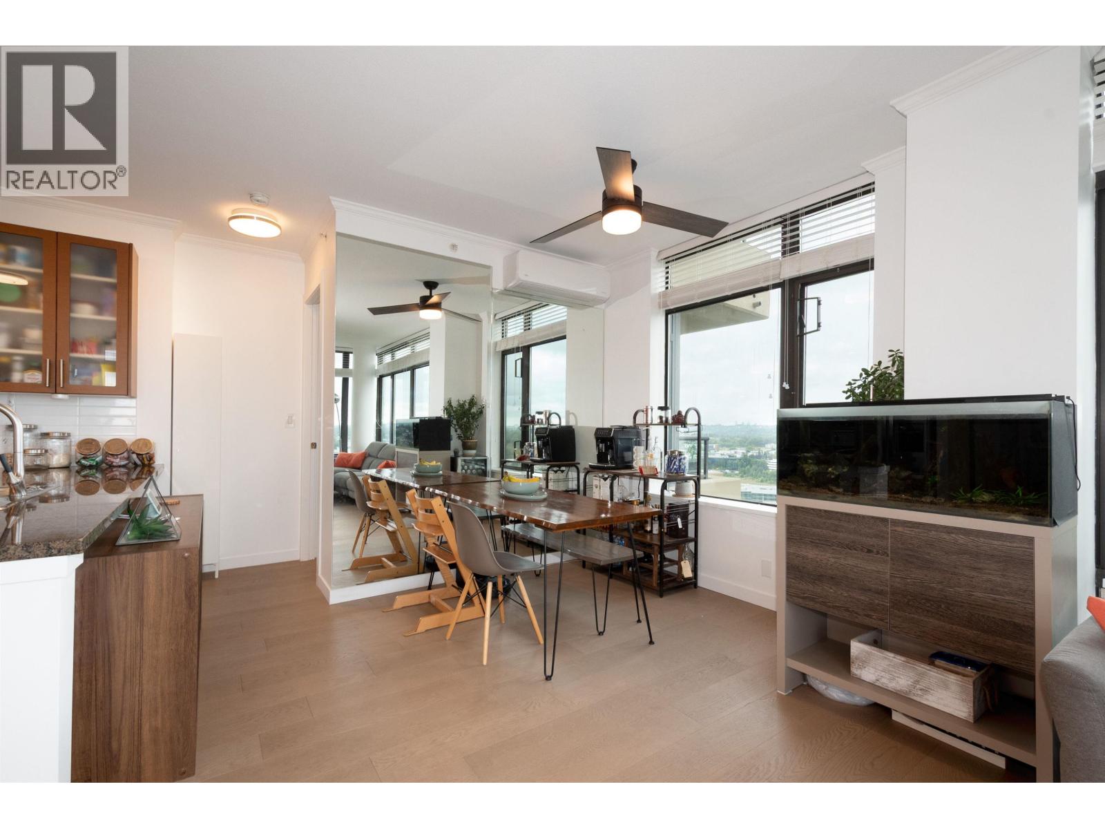 Photo of 2602 2345 MADISON AVENUE 11