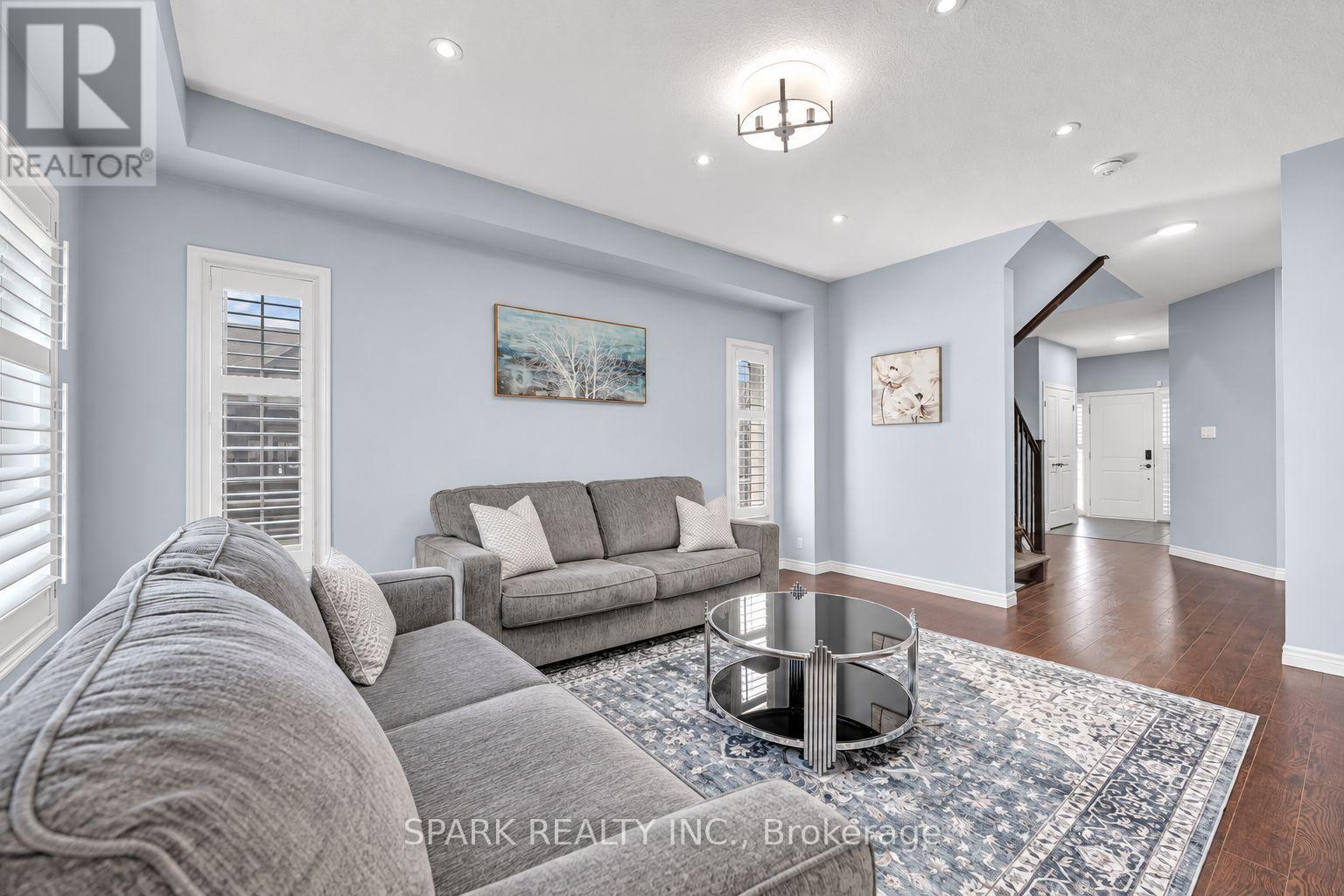 4 CUTTS CRESCENT, Hamilton (Binbrook) — photo 6