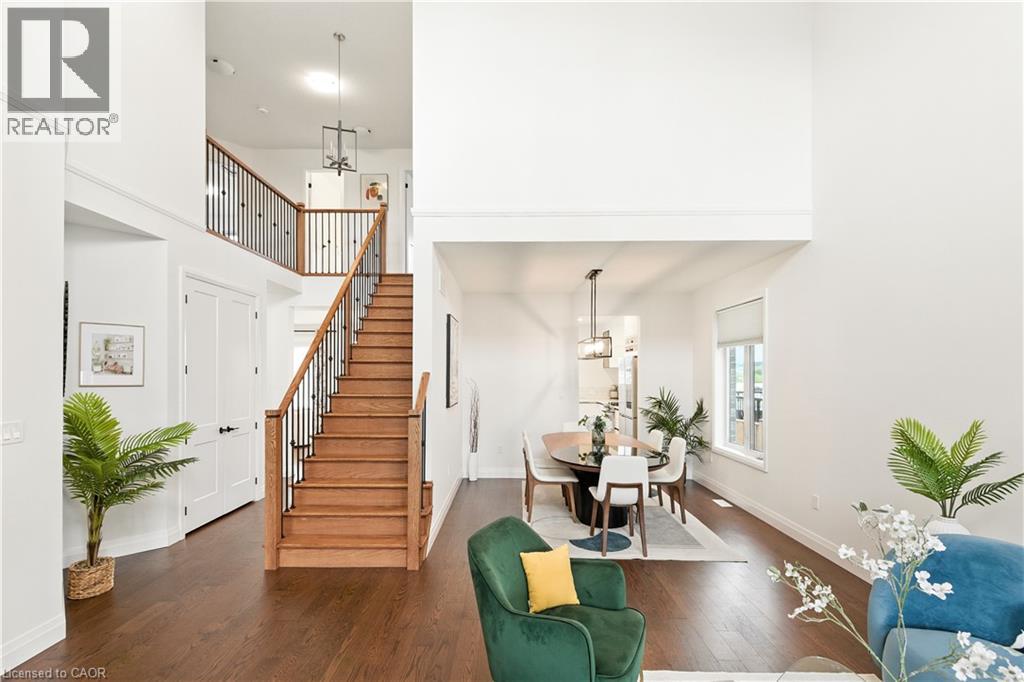 74 GELLERT Drive, Breslau — photo 4