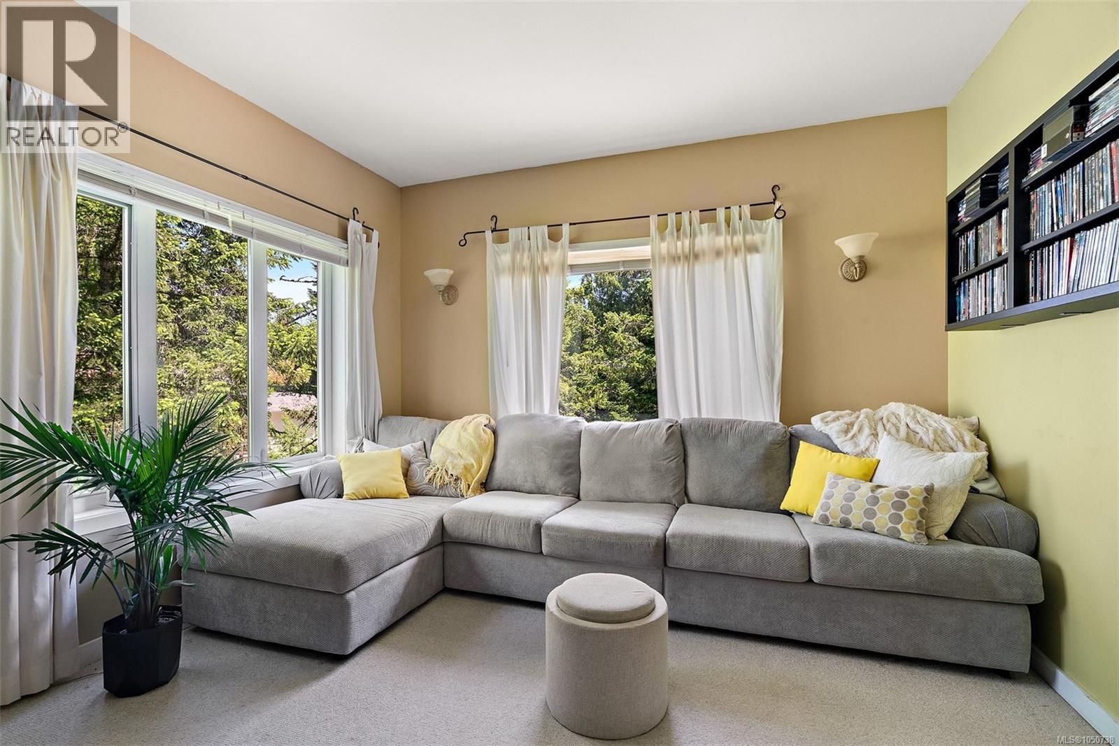 405 Coralee Pl - 16