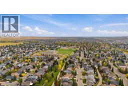 141 Thornfield Close Se, Airdrie, AB T4A2K8 Photo 36