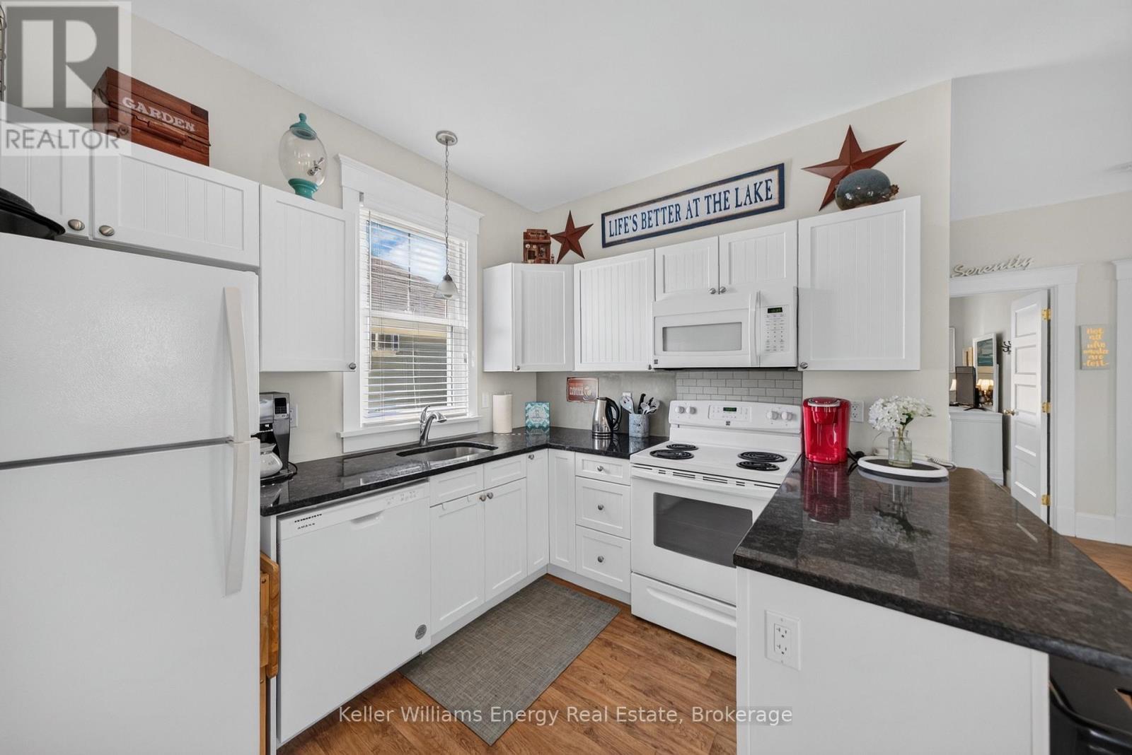 54 - 7 BUTTERNUT LANE, Prince Edward County (Athol Ward) — photo 10