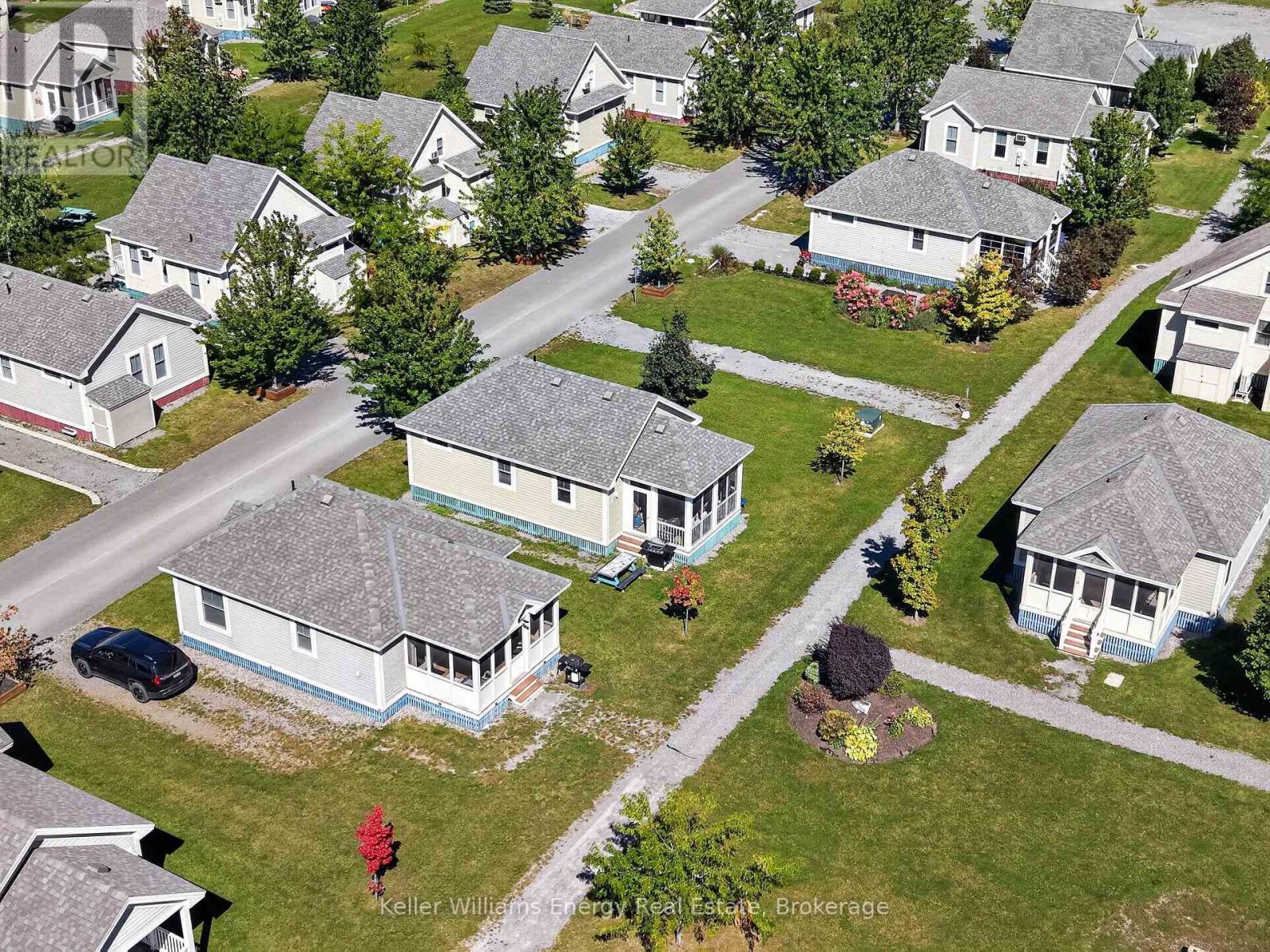 54 - 7 BUTTERNUT LANE, Prince Edward County (Athol Ward) — photo 2