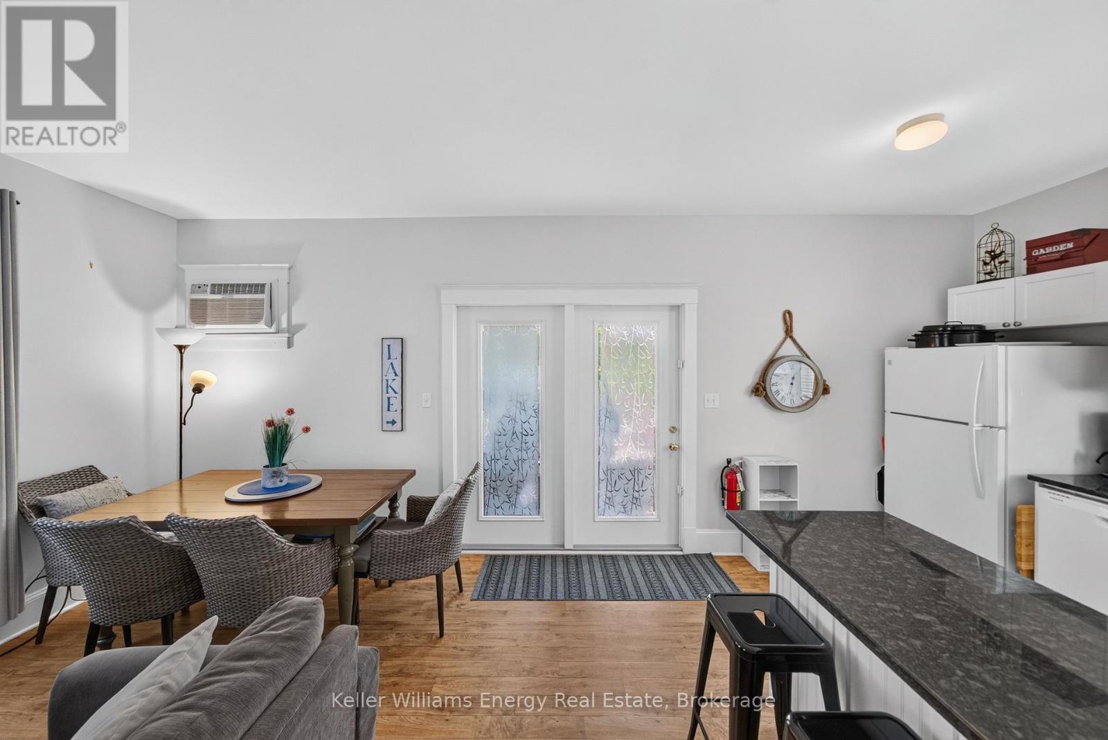 54 - 7 BUTTERNUT LANE, Prince Edward County (Athol Ward) — photo 8