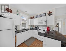 54 - 7 Butternut Lane, Prince Edward County, ON K0K1P0 Photo 10