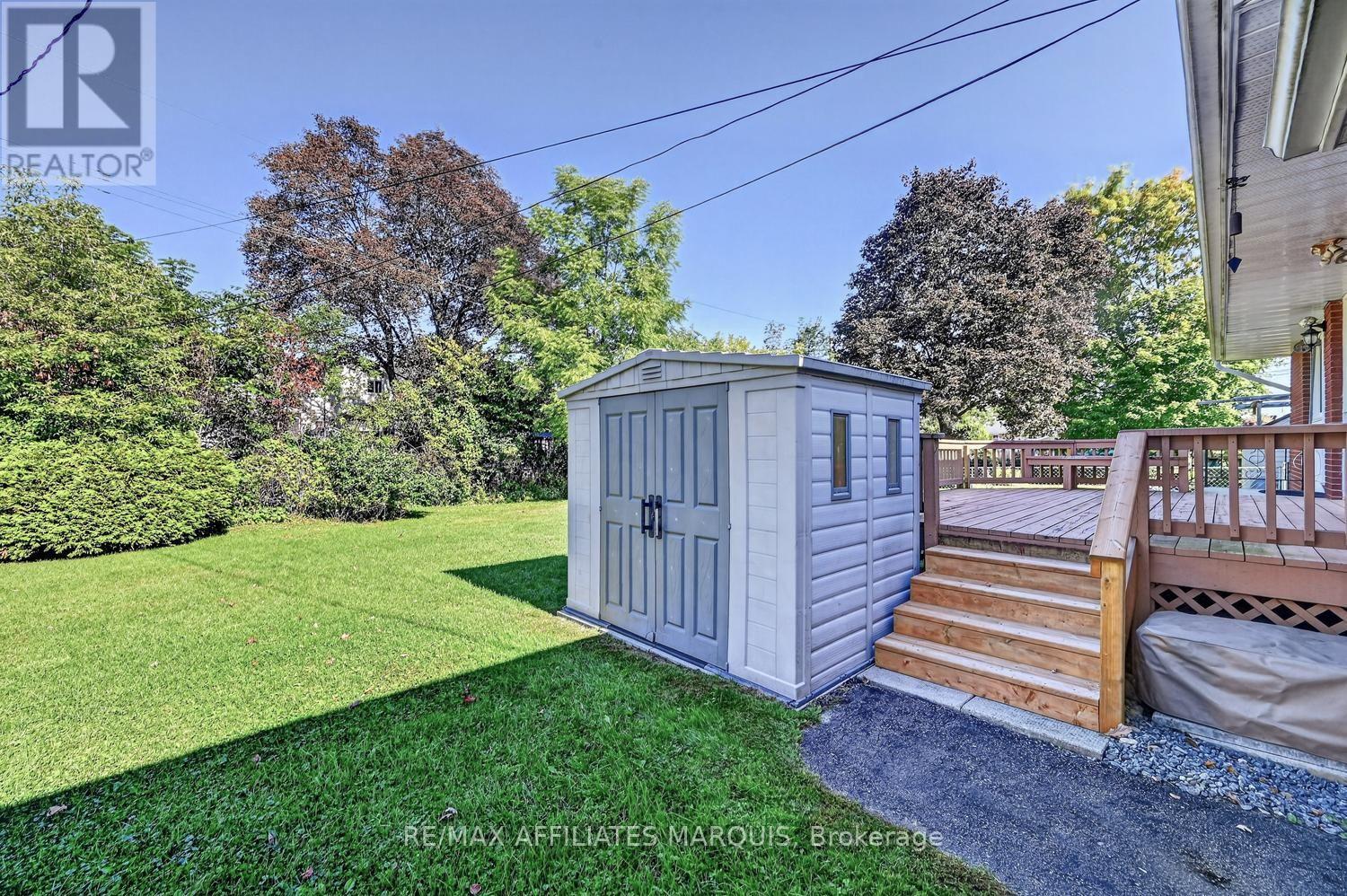 56 MARSHA DRIVE - 33