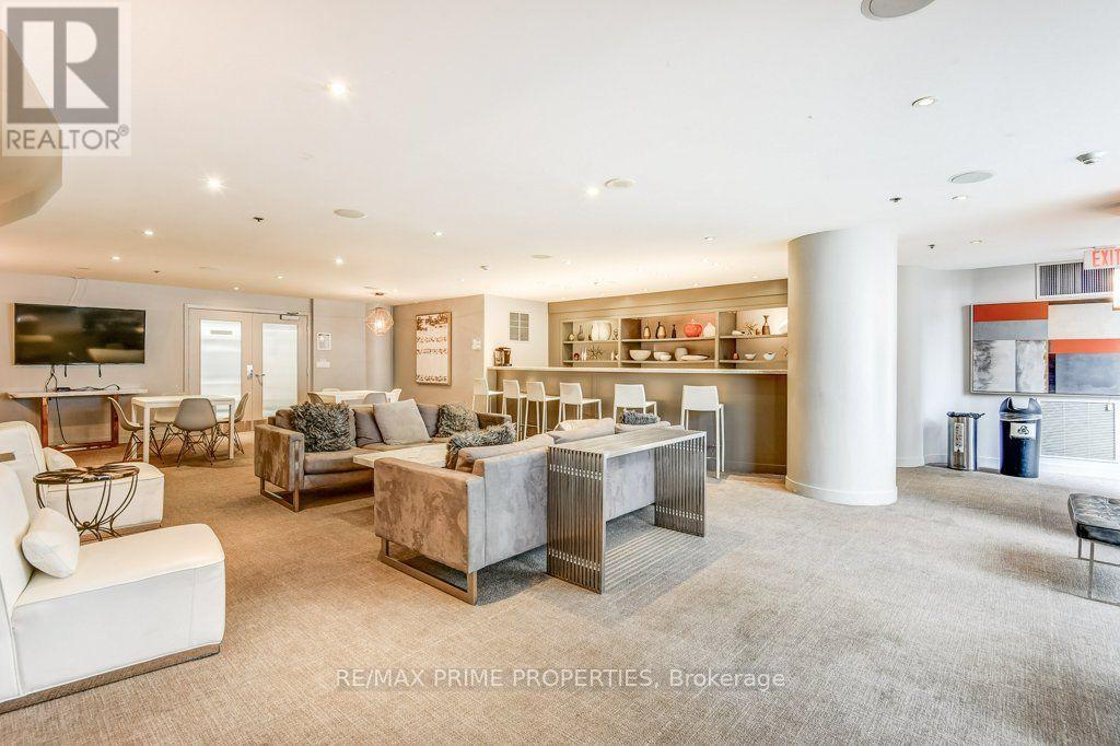 #1009 323 RICHMOND STREET - 23