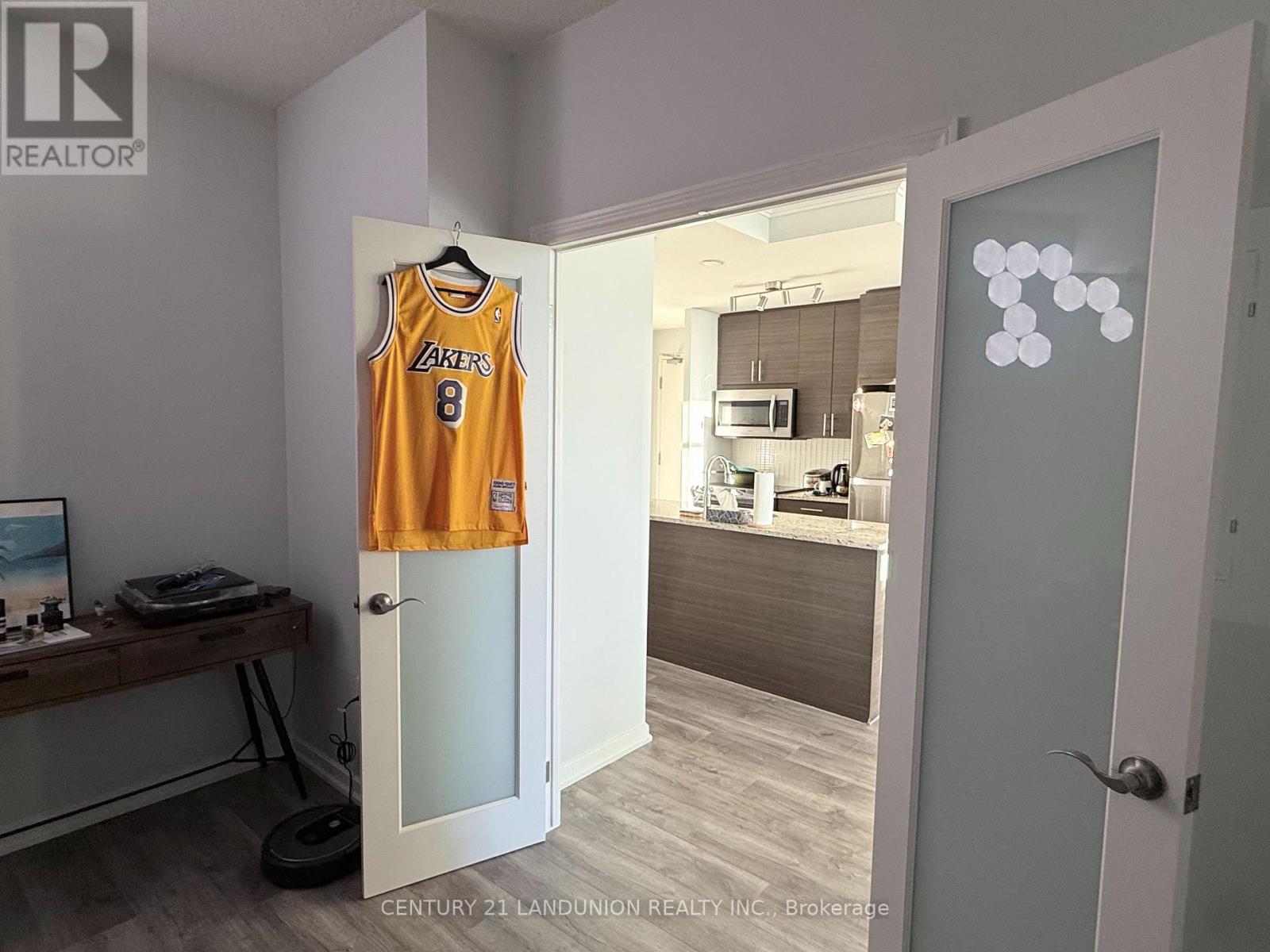 2707 - 70 FOREST MANOR ROAD, Toronto (Henry Farm) — photo 12