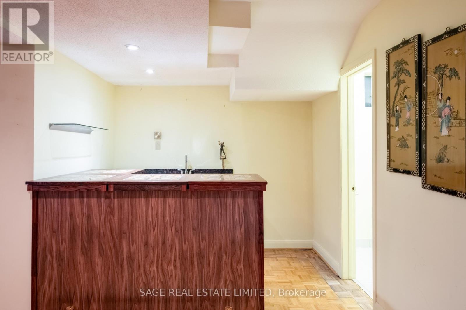 234 YORK MILLS ROAD - 41
