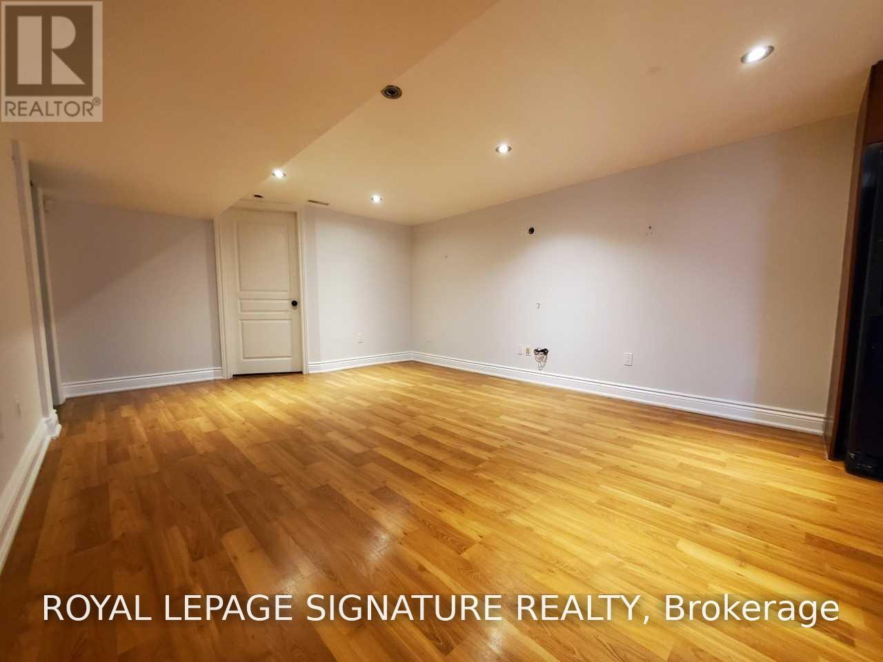 11 PATRICK DRIVE, Aurora (Aurora Highlands) — photo 5
