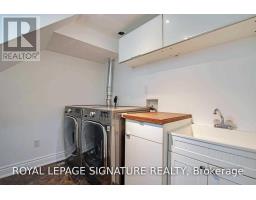 11 Patrick Drive, Aurora, ON L4G2A6 Photo 10