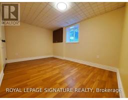 11 Patrick Drive, Aurora, ON L4G2A6 Photo 6