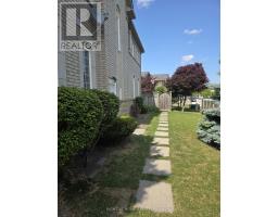 Laundry room - 102 Cormorant Crescent, Vaughan, ON L4H2K4 Photo 9