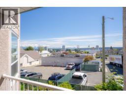 Kitchen - 305 240 Milton St, Nanaimo, BC V9R2K6 Photo 6