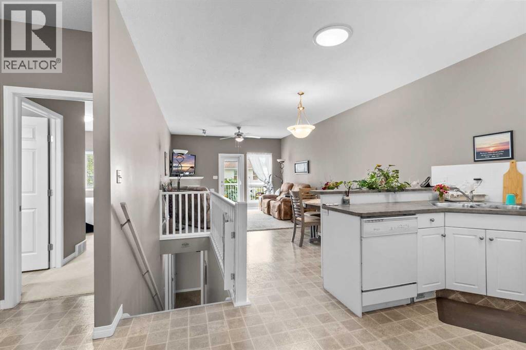Listing photo – 2, 939 Ramage Crescent, Red Deer