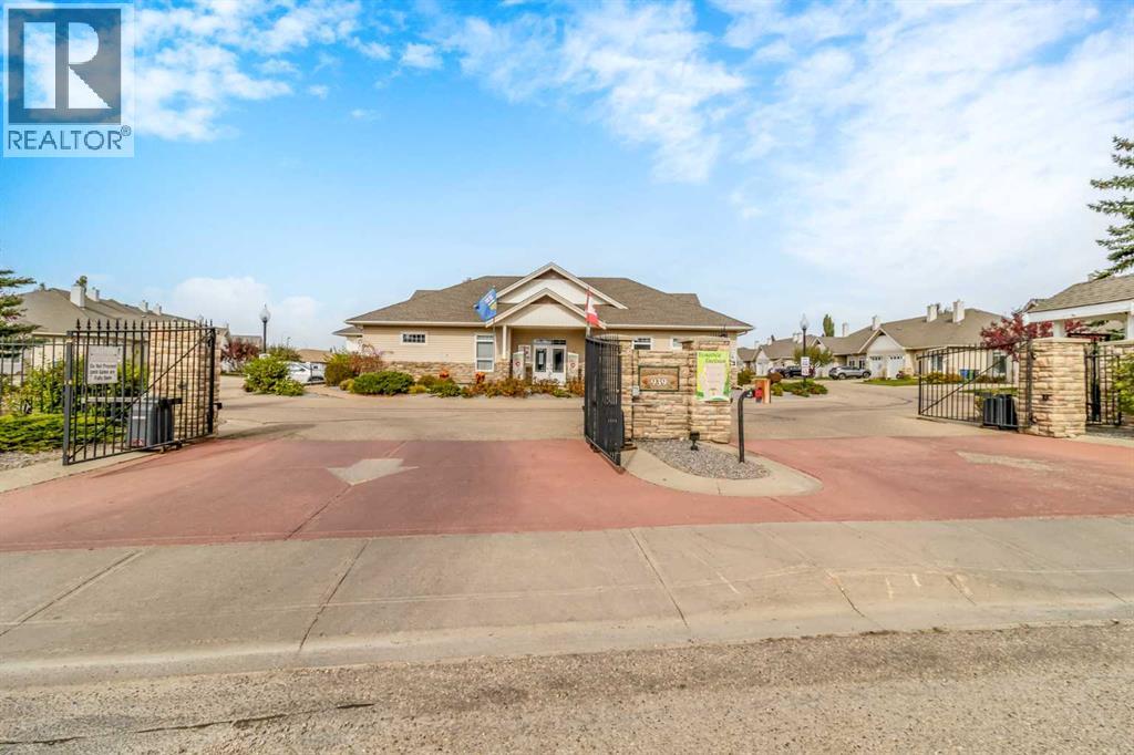 Listing photo – 2, 939 Ramage Crescent, Red Deer
