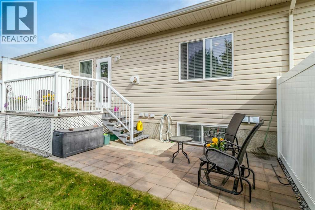 Listing photo – 2, 939 Ramage Crescent, Red Deer