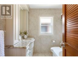 30 Baby Point Road, Toronto, ON M6S2G1 Photo 32