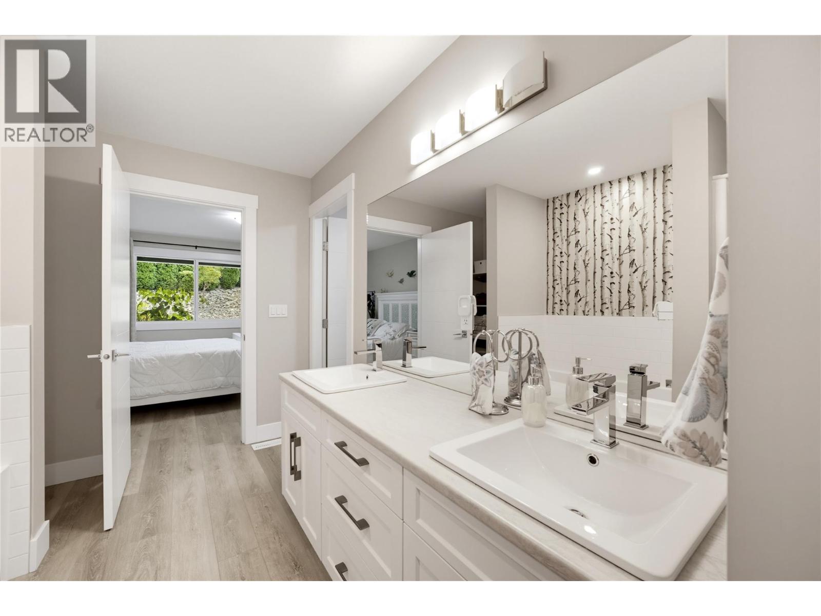 #9 2810 15 Avenue NE - Image 22