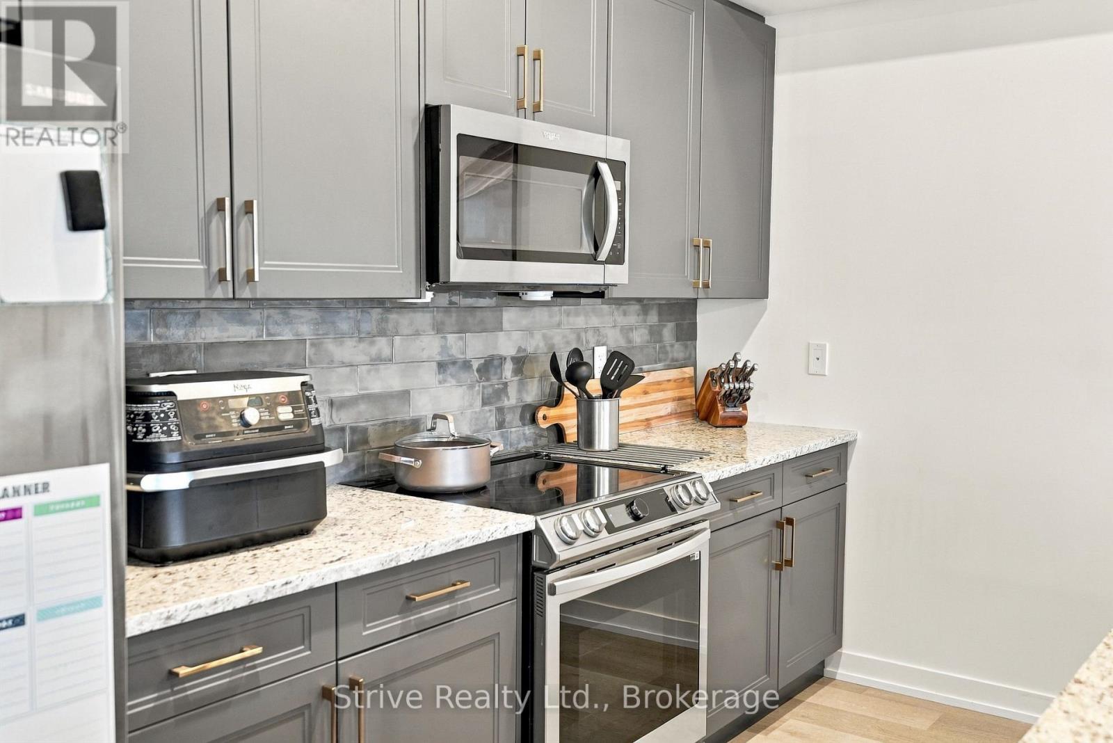 5 - 160 DENSMORE ROAD, Cobourg — photo 12