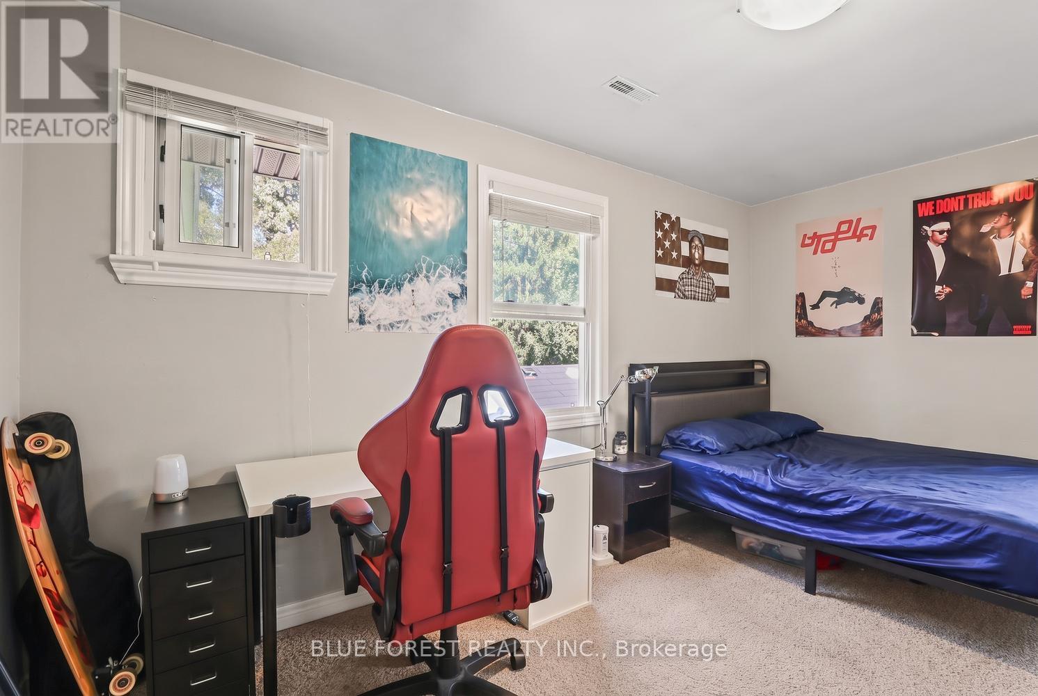 21 CHARLES STREET - Image 17