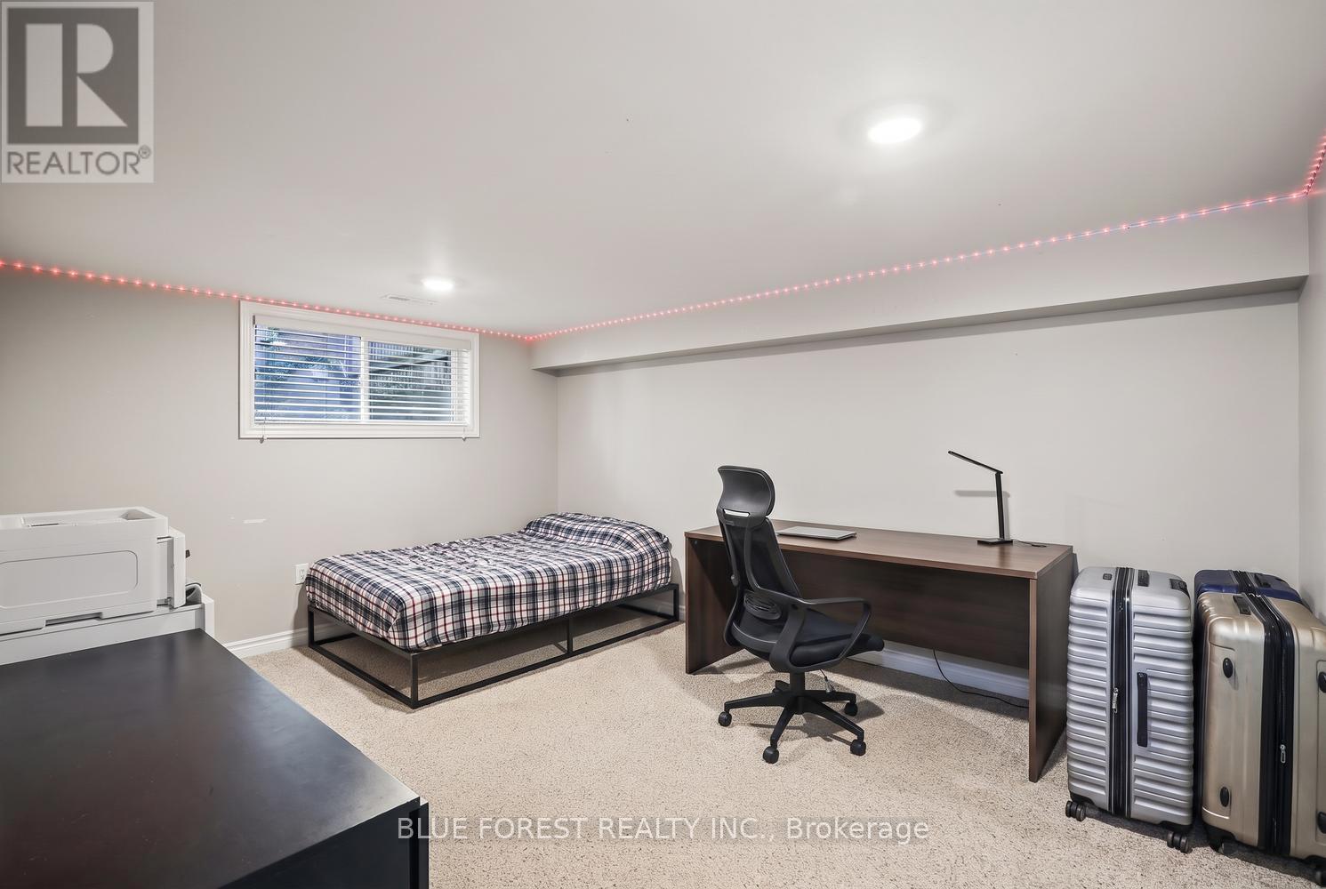 21 CHARLES STREET - 36
