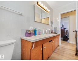 7520 130 Av Nw, Edmonton, AB T5C1Y2 Photo 43