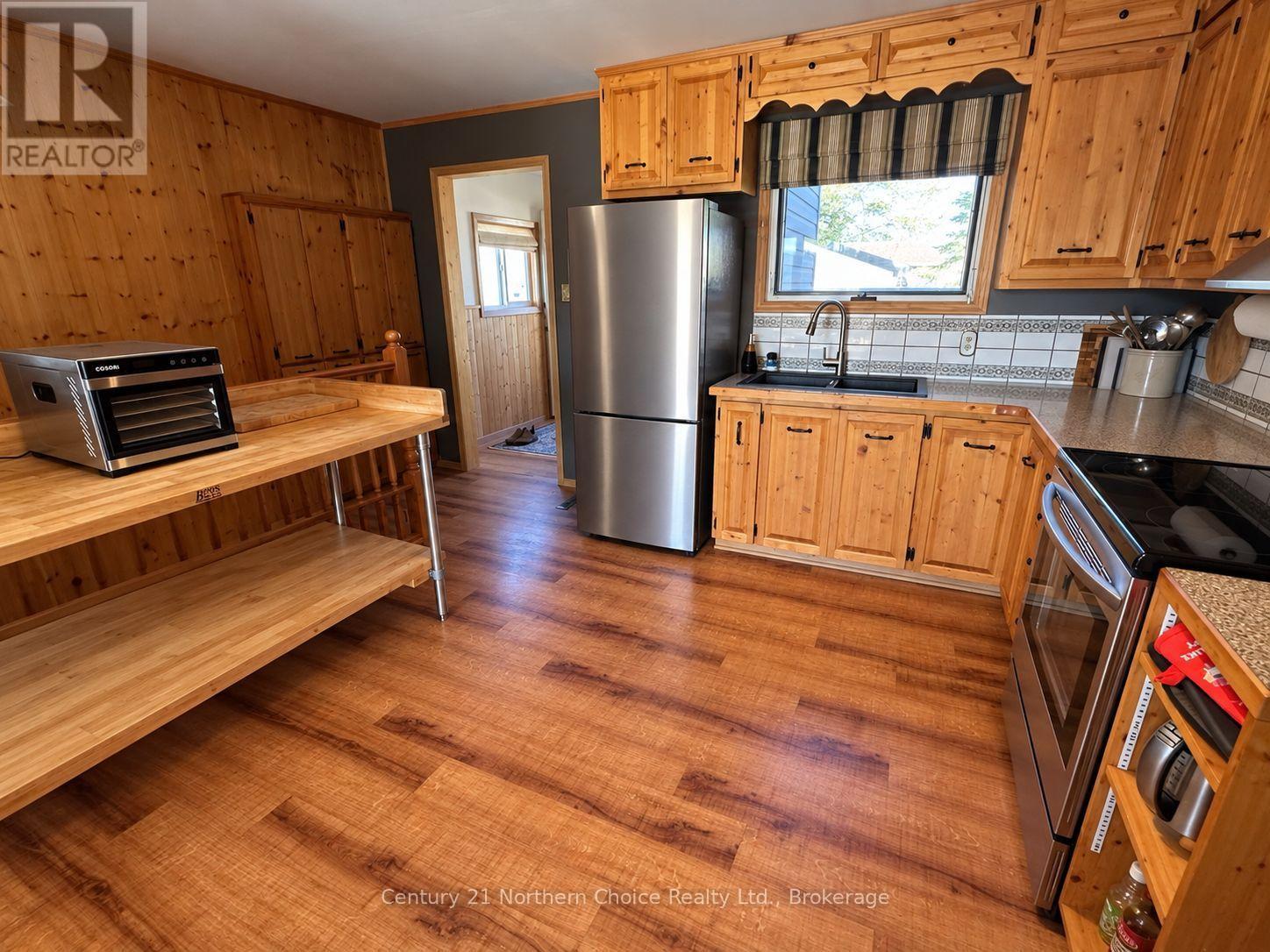 93 DICKENSON ROAD, Red Lake — photo 4