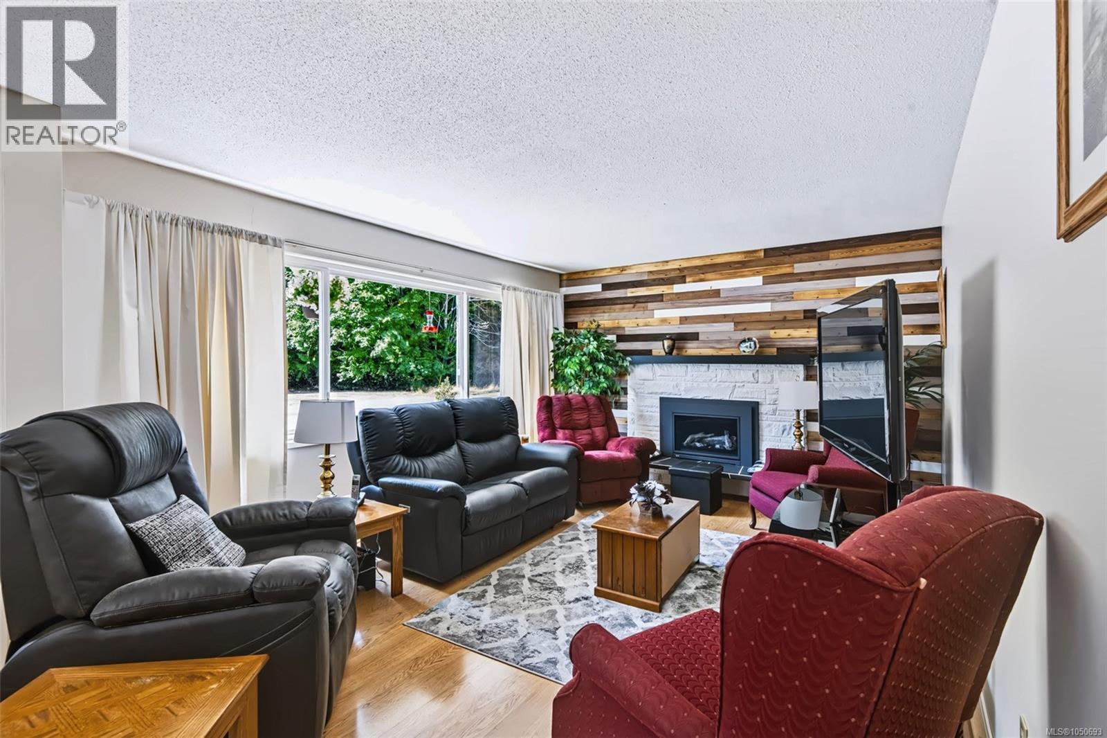 5397 Golden St - 4
